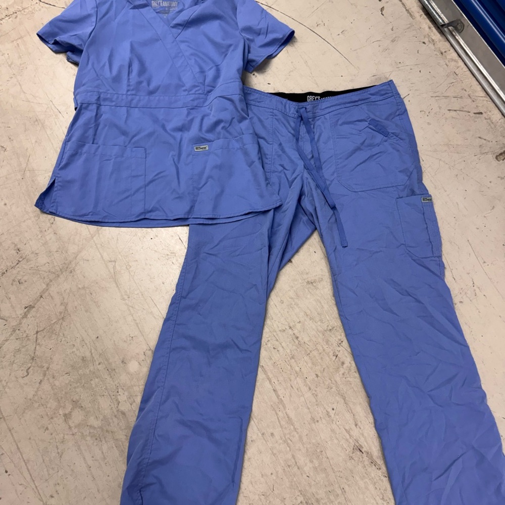 Grey's Anatomy by Barco Scrub Top - Ciel Blue